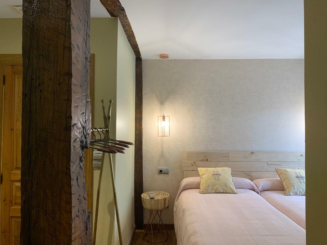Hostal El Resbalon Сервера де Писуерга Екстериор снимка
